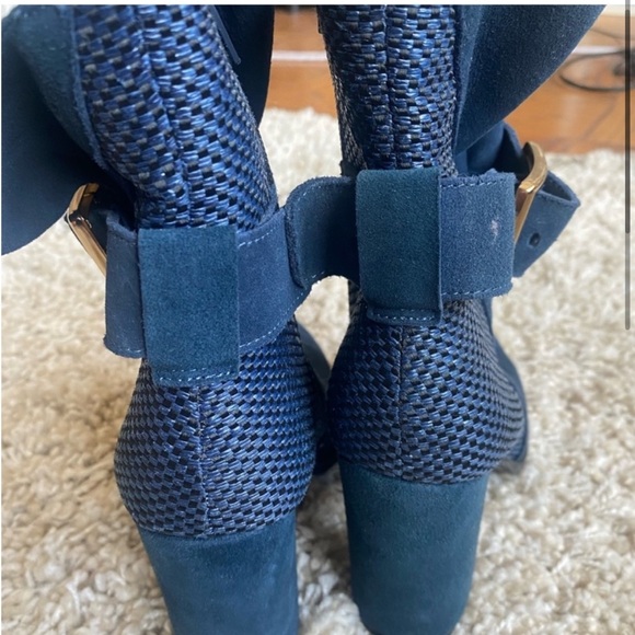 Cecelia New York suede ankle boots, navy, size 6 - Picture 3 of 6